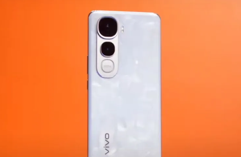 vivo Y400 Pro có camera chính 50MP