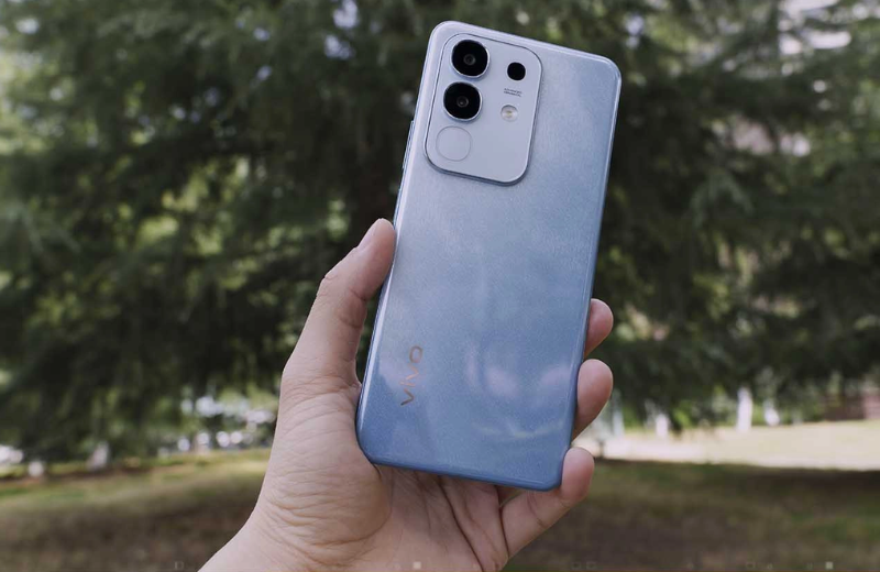 đánh giá pin vivo y300t 5g