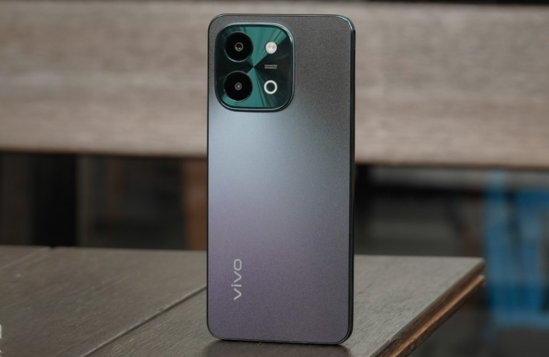 điện thoại Vivo Y28 