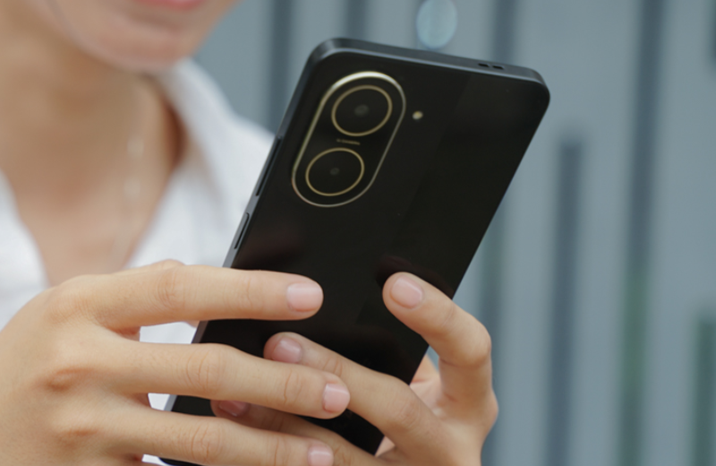 POCO C71 camera chính 32MP