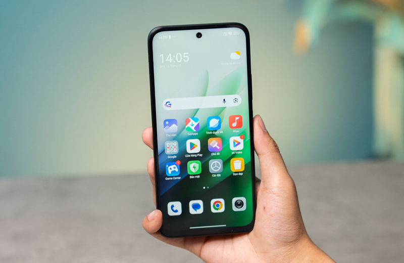 Màn hình lớn 6.9 inch 144Hz Full HD+