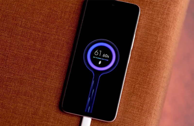 pin “khủng” lên tới 7.000 mAh