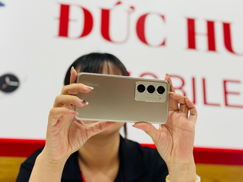 Xiaomi Redmi 15 5G được ra mắt vào 1/8/2025