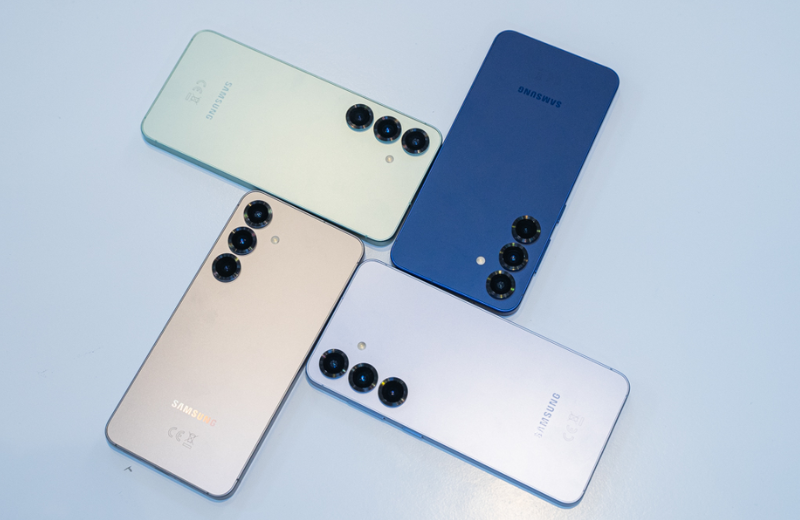 Samsung S25 có thiết kế dạng thanh truyền thống