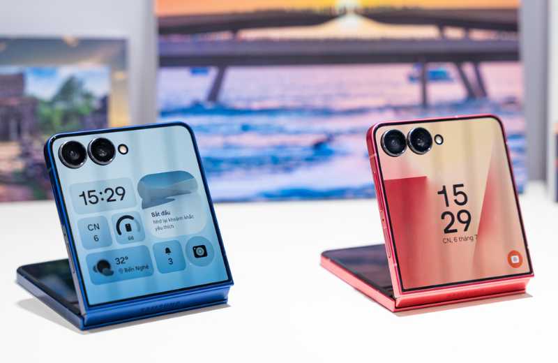 Galaxy Z Flip7 thiết kế cao cấp