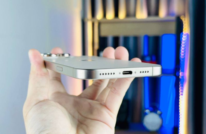 viên pin khủng 4685 mah của iphone 16 pro max 