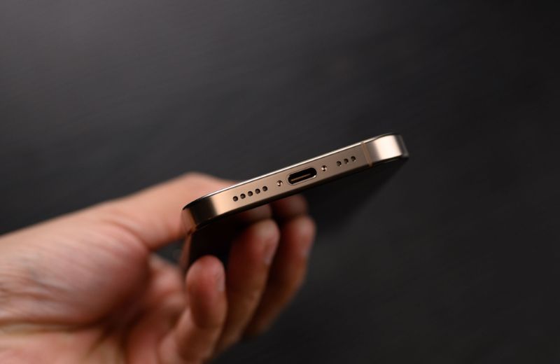 viên pin iphone 16 pro nâng cấp lên 3582 mAh 