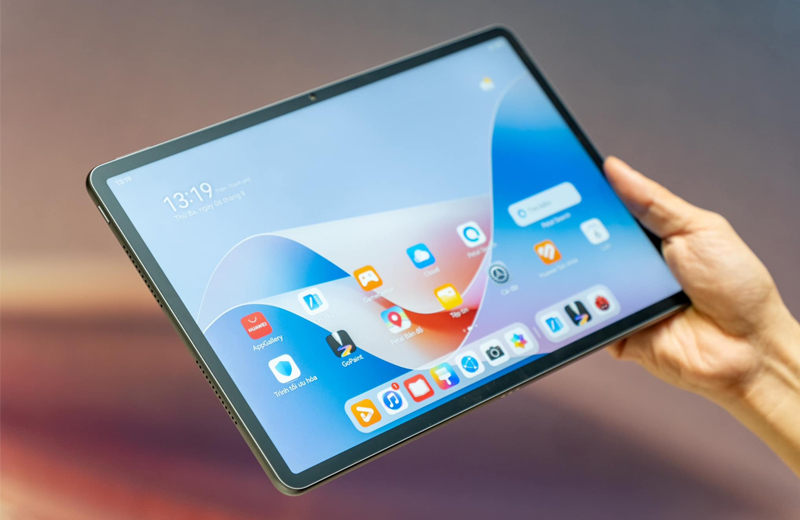 Màn hình lớn sắc nét, độ sáng cao