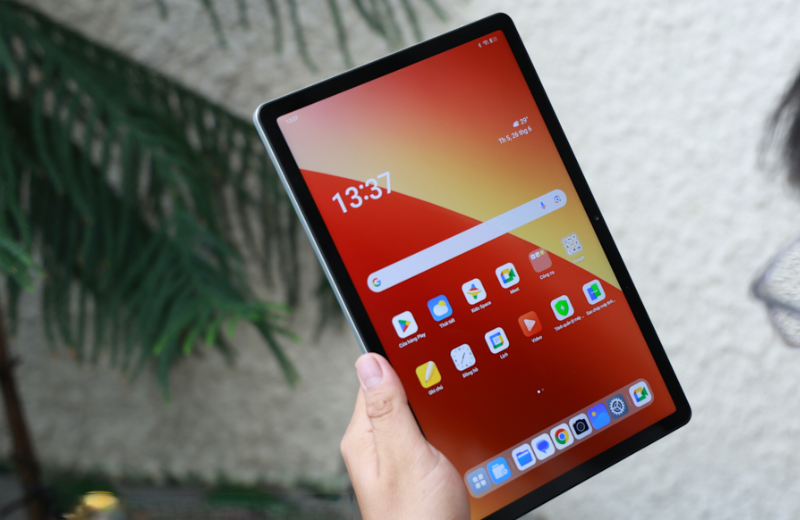 Màn hình của OPPO Pad SE là điểm nhấn lớn với các tính năng bảo vệ mắt