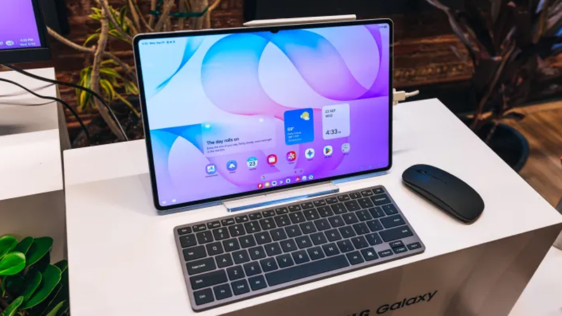 Camera 13 MP, hỗ trợ quay 4K