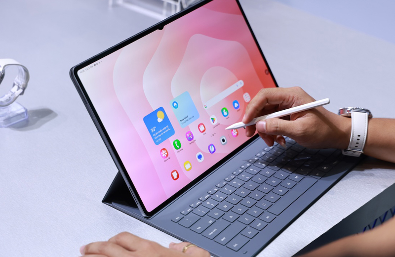 Samsung Galaxy Tab S11 5G gây ấn tượng nhờ vào tính năng Galaxy AI thông minh