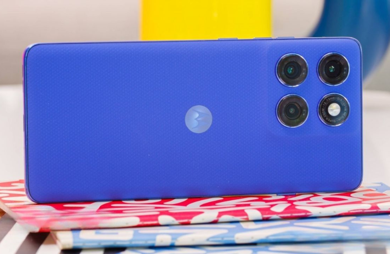thiết kế Motorola Edge 60 Pro 