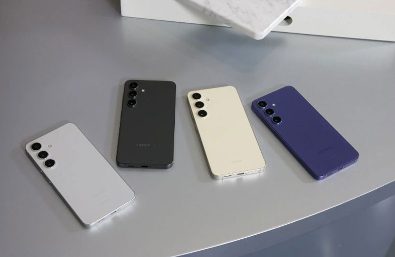 Nên mua điện thoại Samsung tại Đức Huy Mobile