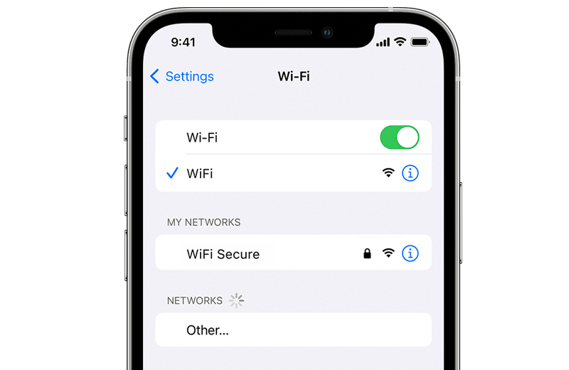 Dùng 1 thiết bị iPhone kết nối vào Wifi mà bạn muốn chia sẻ mật khẩu