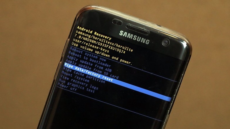 quên mật khẩu điện thoại samsung chế độ recovery