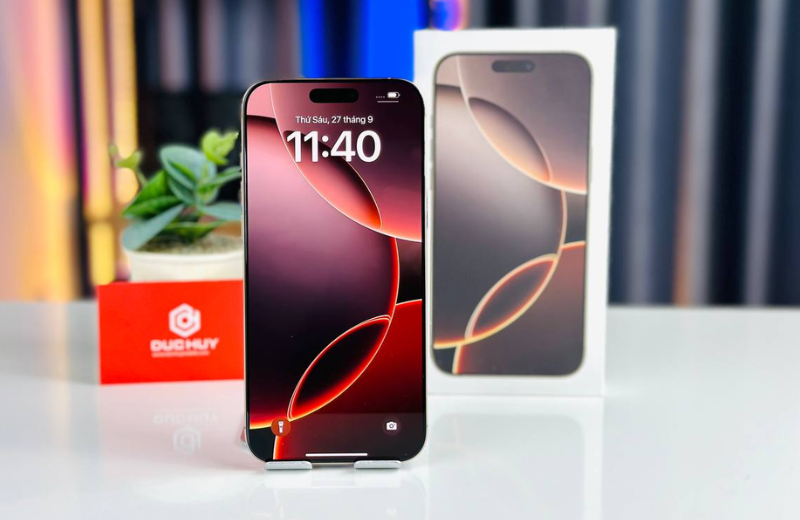 viên pin lớn trên iphone 16 pro max 