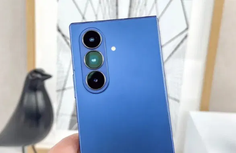 Galaxy Z Fold7 trang bị camera chính 200MP 