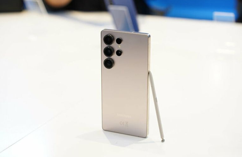 Galaxy S25 Ultra giữ thiết kế đặc trưng của dòng “Ultra”