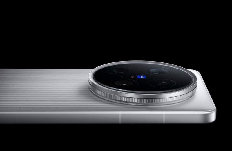 camera kép với độ phân giải cao lên đến 200MP