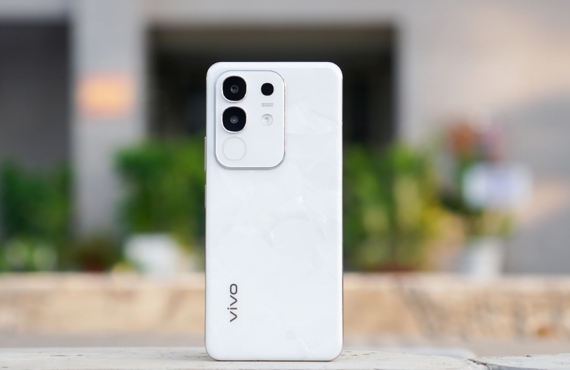 thiết kế vivo y29 hiện đại 
