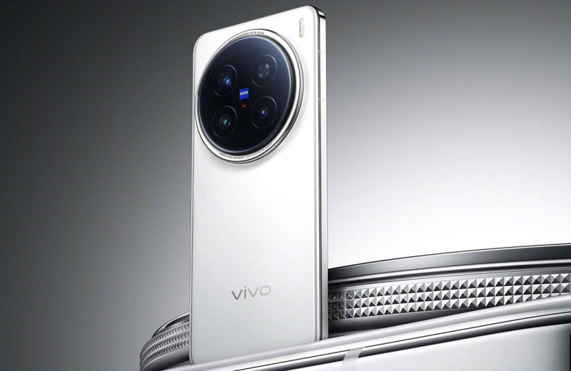 Pin khủng 7.000mAh