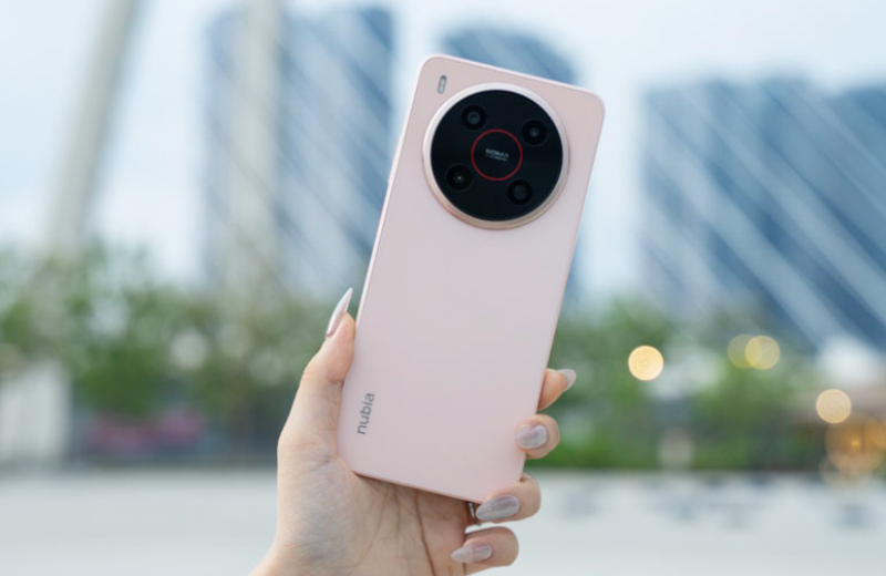 điện thoại ZTE Nubia V70 Max