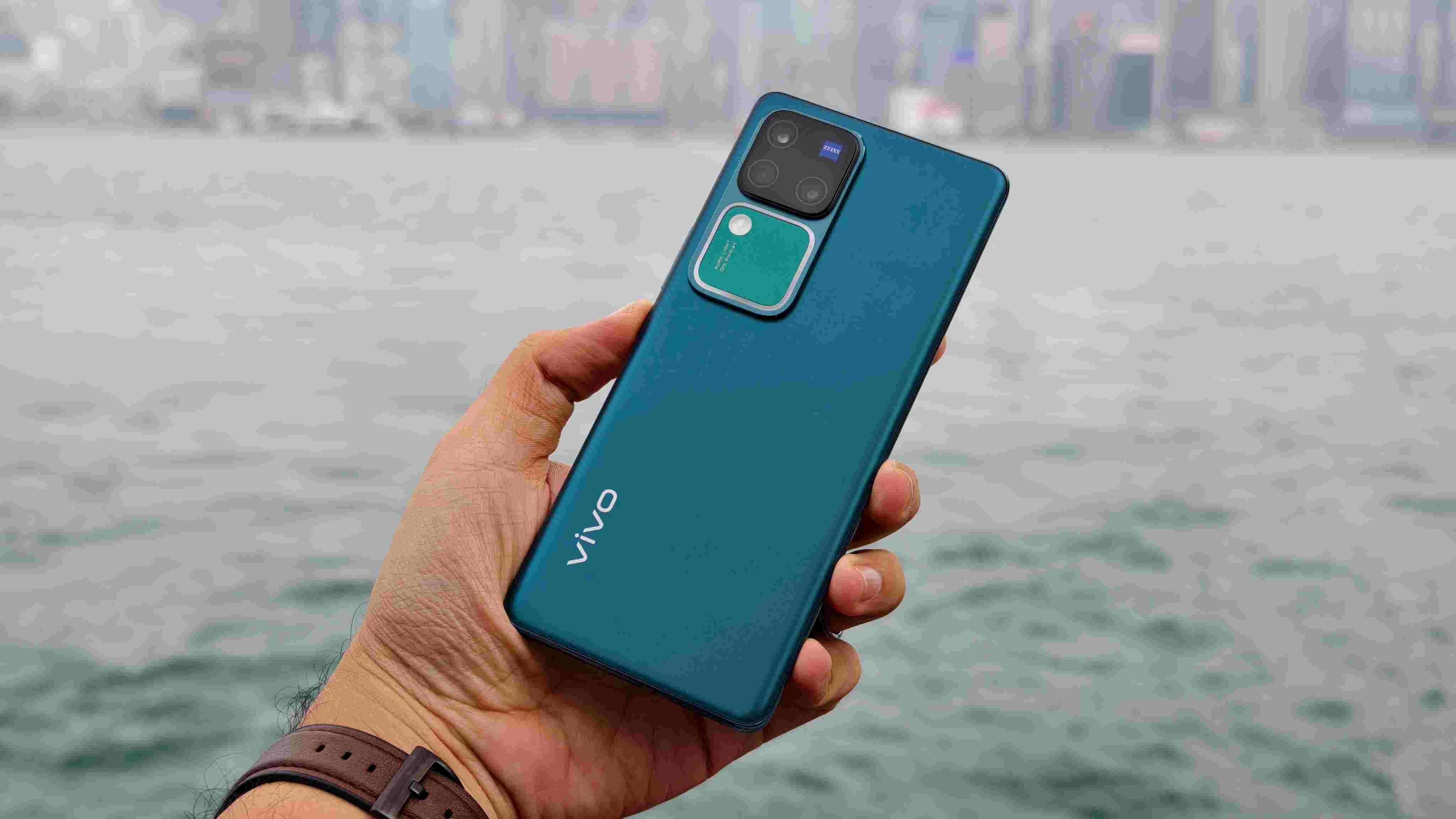 cận cảnh vivo v30 pro