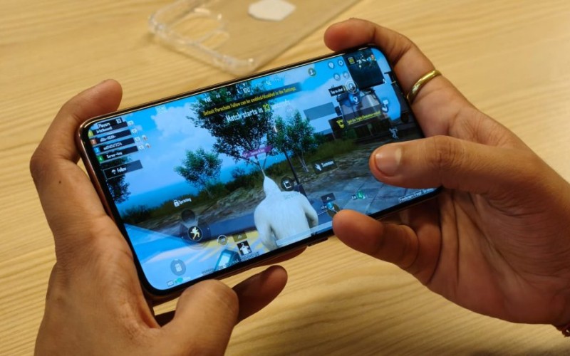 Chip Snapdragon 7 Gen 4 mạnh mẽ