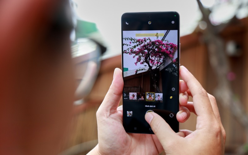 Camera sắc nét với cảm biến Sony 50MP