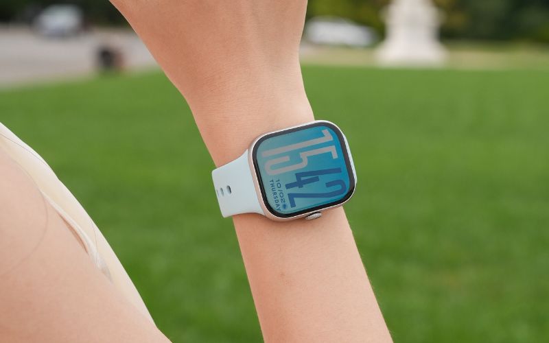 Nhiều tính năng theo dõi sức khoẻ cao cấp