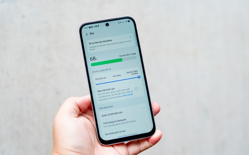 Pin 7200 và sạc 44W