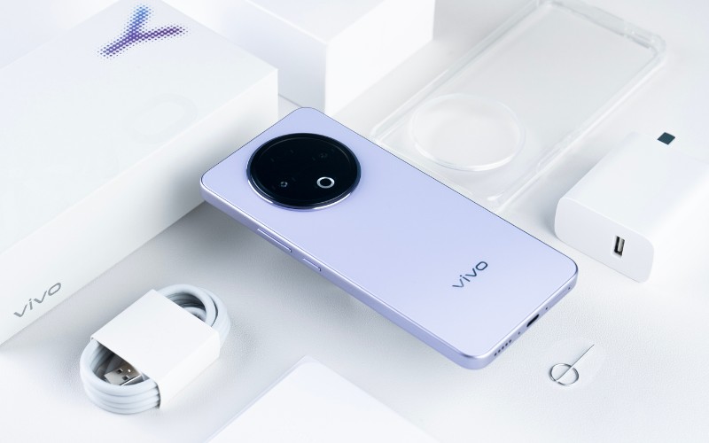Công nghệ pin Silicon Carbon 8200mAh