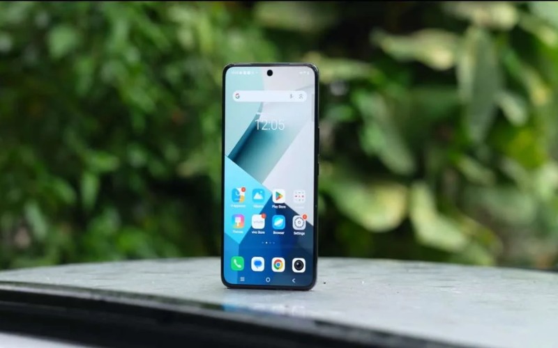 Màn hình AMOLED cong tứ diện
