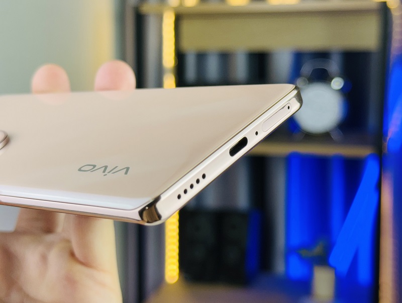 Pin và sạc Vivo V40 5G