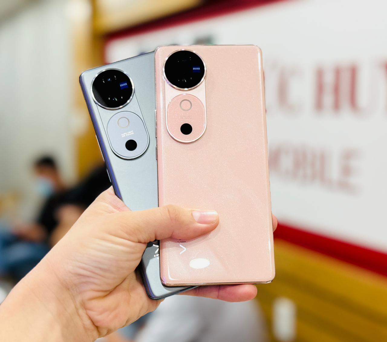 vivo V40 5G