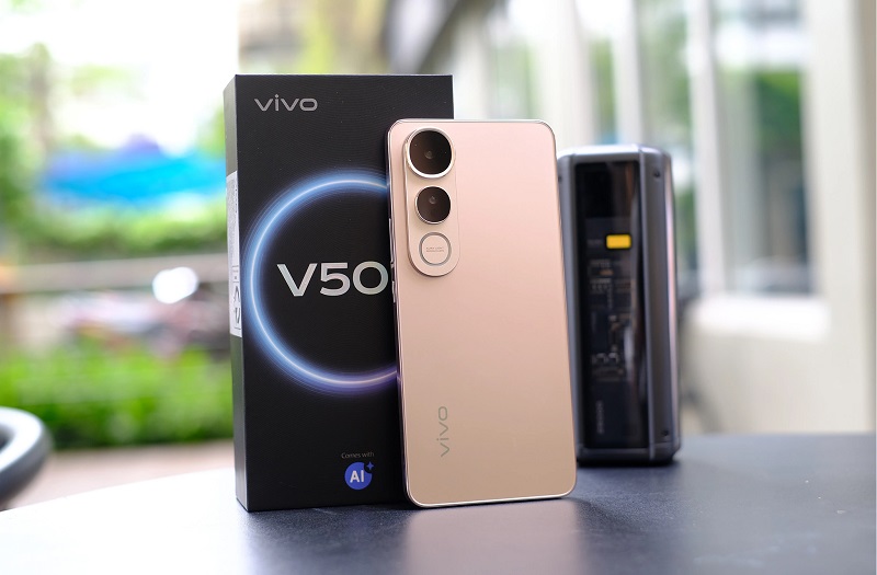 Vivo V50 Lite 4G có giá cạnh tranh tại Đức Huy Mobile