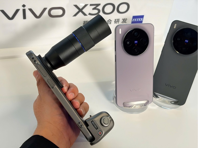 Vivo X300 màu đen