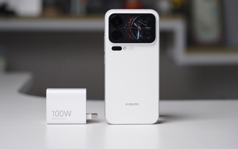 Pin nâng cấp lên 7500mAh và sạc 100W