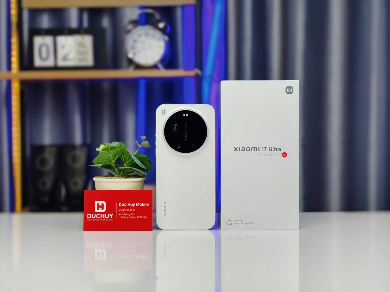 Xiaomi 17 Ultra 5G màu trắng 