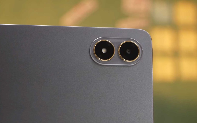 Camera đủ dùng, hỗ trợ học online tốt