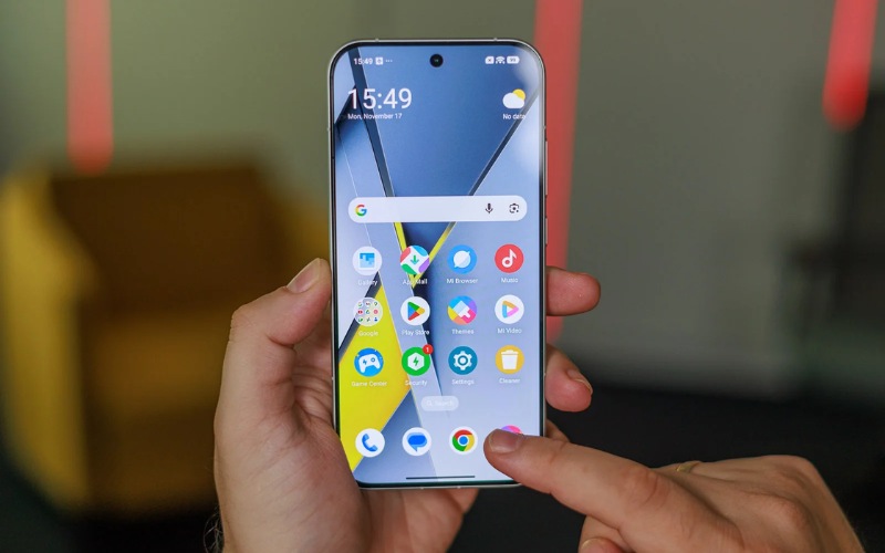 Màn hình AMOLED 120Hz siêu sáng 3500 nits