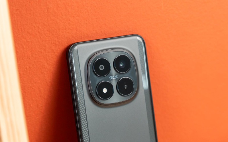 Camera 50 MP f/1.6 chụp đêm tốt