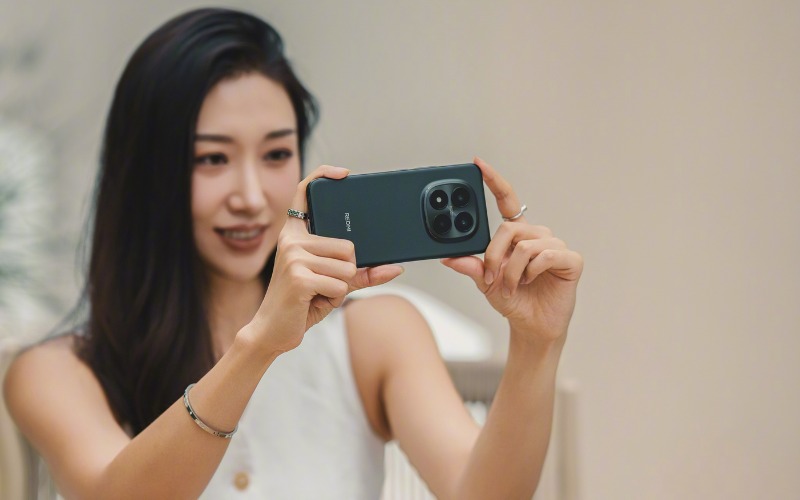 Pin cải tiến 6500 mAh