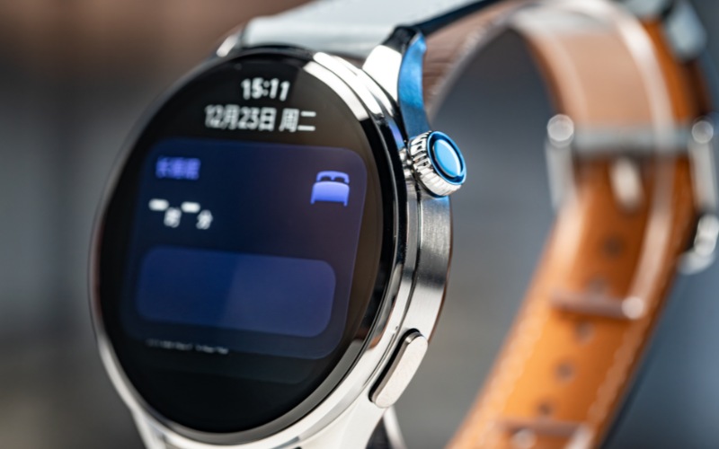 Thiết kế thép không gỉ và Titan