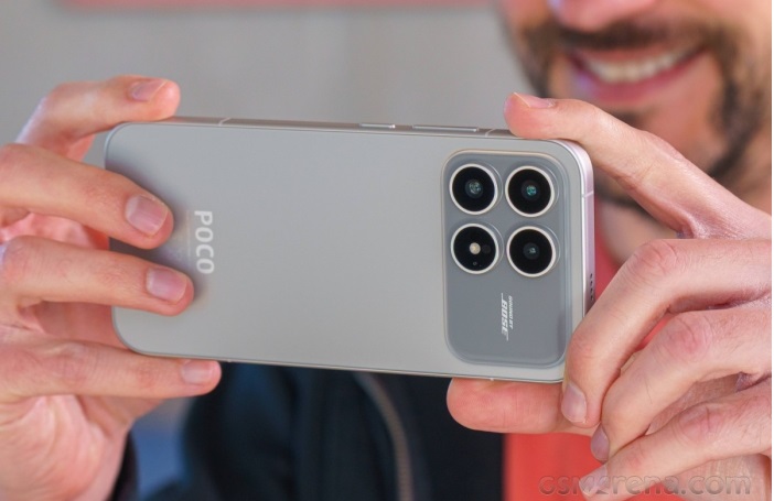 Poco F8 Pro 5G có màu sắc trẻ trung