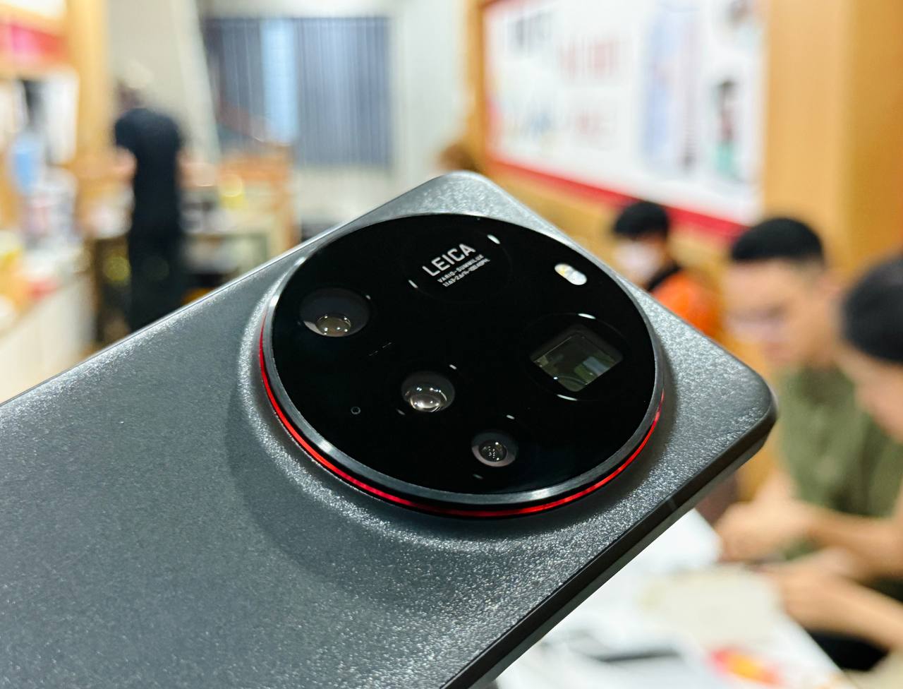 Xiaomi 15 Ultra Cũ có camera siêu sắc nét 