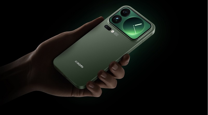 Xiaomi 17 Ultra có kiểu dáng vuông vức, và màn hình lớn