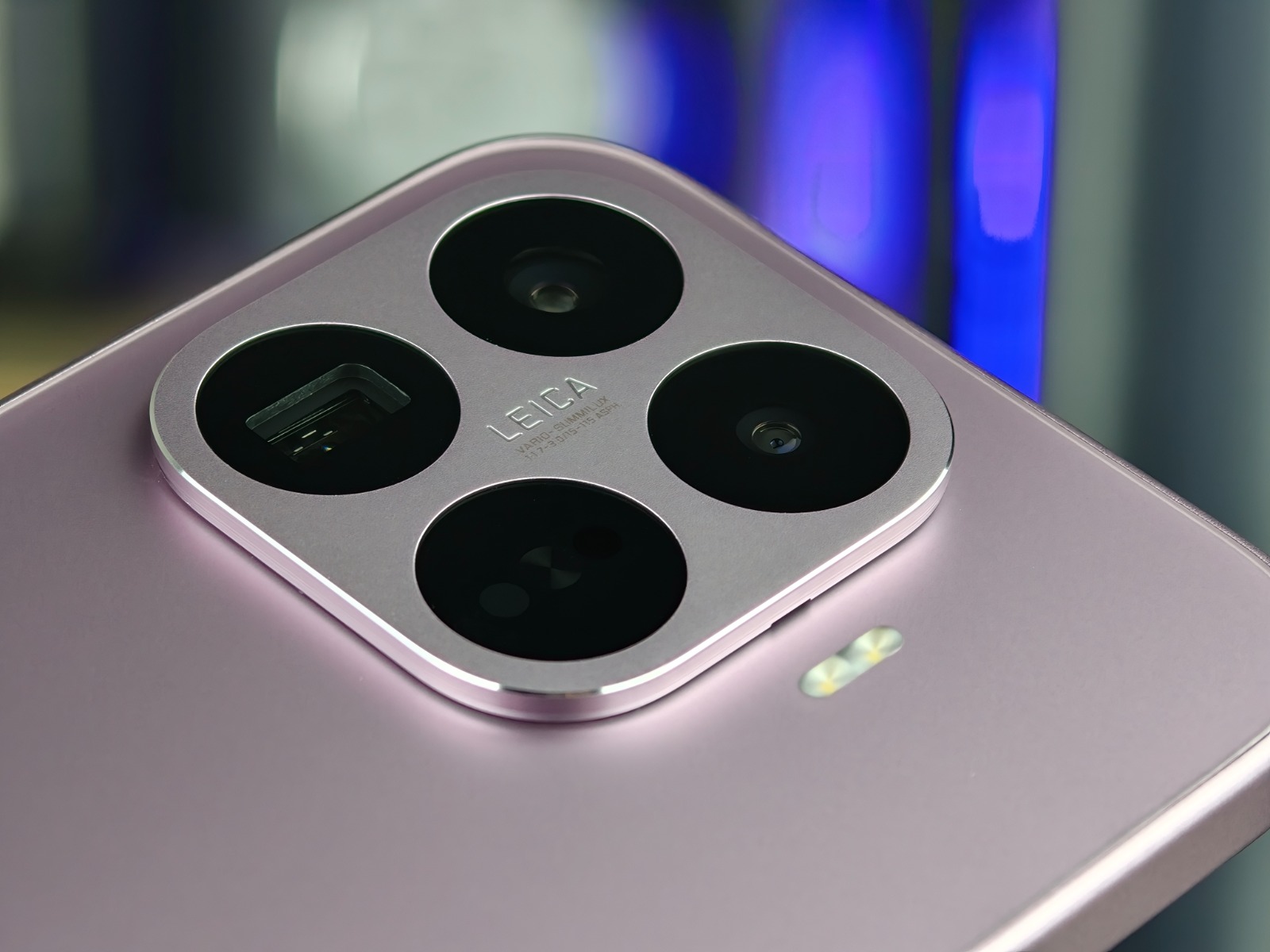 Xiaomi 17T có khung viền nguyên khối