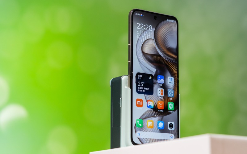 Màn hình cải tiến dải màu HDR Vivid