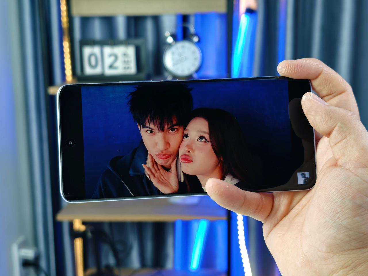 Màn hình Redmi Note 15 5G là AMOLED 6.77 inch